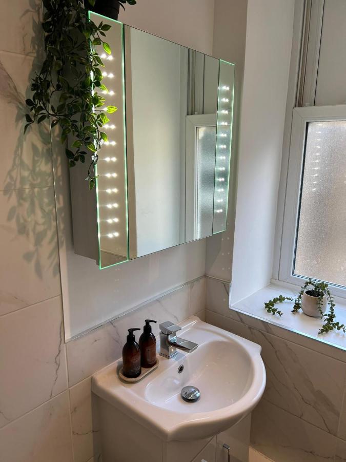 Peaceful & Stylish Brighton Studio Apartment 外观 照片